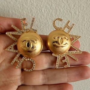 ☀️ Vintage Chanel Rhinestone Logo Statement Clip-On Earrings✨